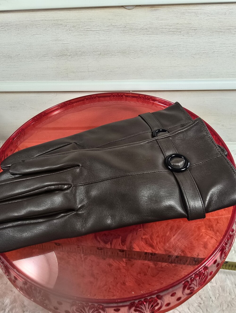 Blrown Dress Gloves with Buckle Accent